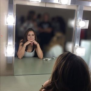 Meet your Posher, Grace